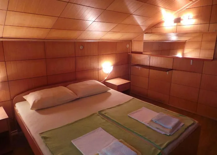 In 15380 Apartment *