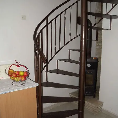 Apartament In 15380 *