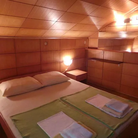 In 15380 Apartment *