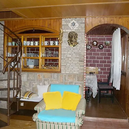 Apartment In 15380